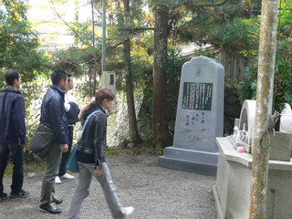 101030-1.jpg